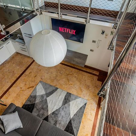 Loft Elegante In Centro Milano In Zona Signorile - Davanti Alla Metro 外观 照片